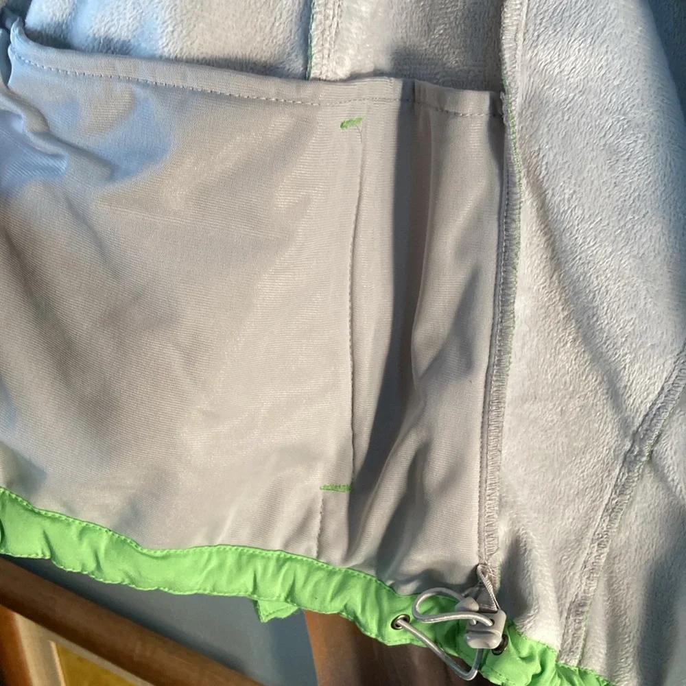 Vintage black diamond lime green athletic lined‎ jacket with hood. 40” chest L